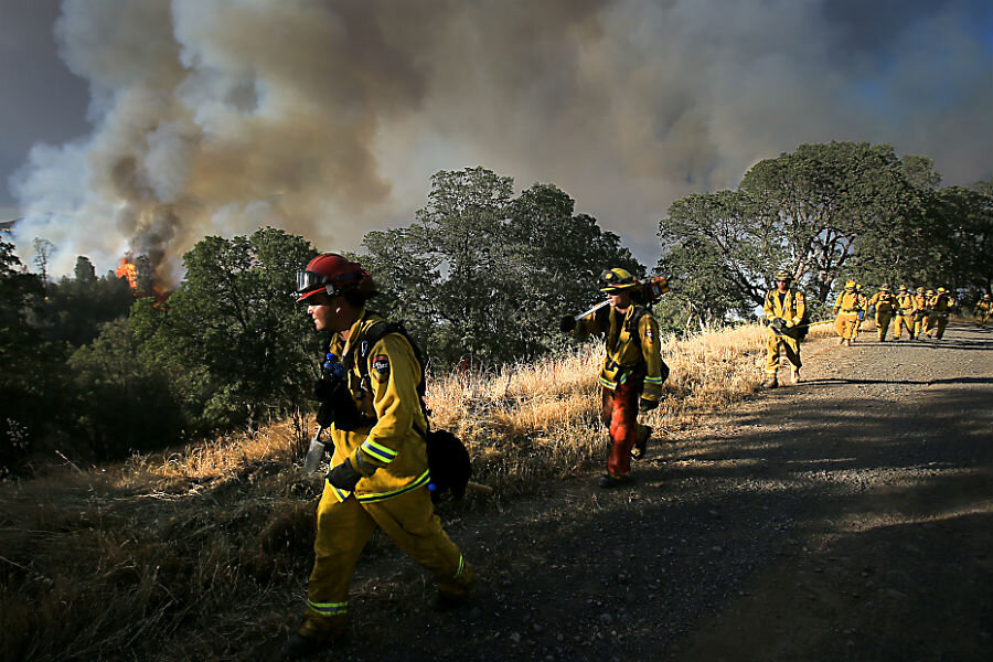 Lower Lake wildfire prompts more home evacuations
